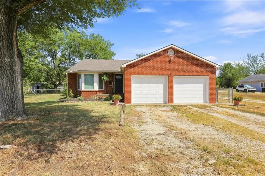 1419 S Margrave Street, Fort Scott, KS 66701 - #2