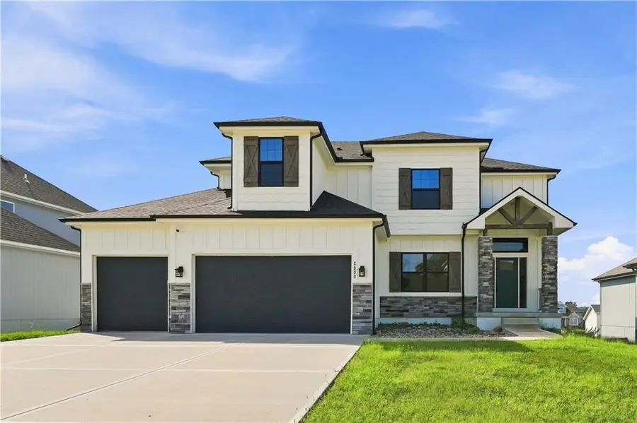 2333 SW Old Port Road, Lees Summit, MO 64082 - #3