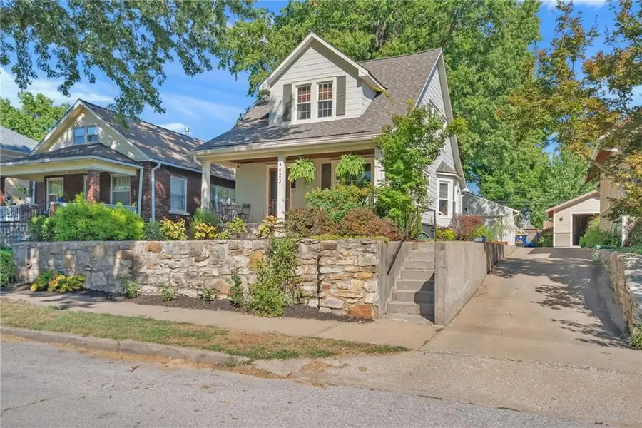 4423 Genessee Street, Kansas City, MO 64111 - #2