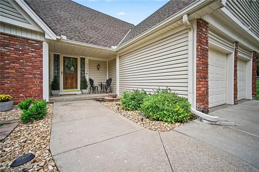 8309 N Marston Avenue, Kansas City, MO 64151 - #2