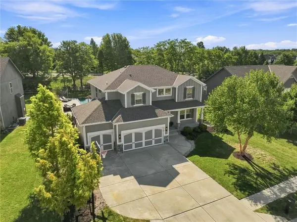9415 NE 97th Street, Kansas City, MO 64157