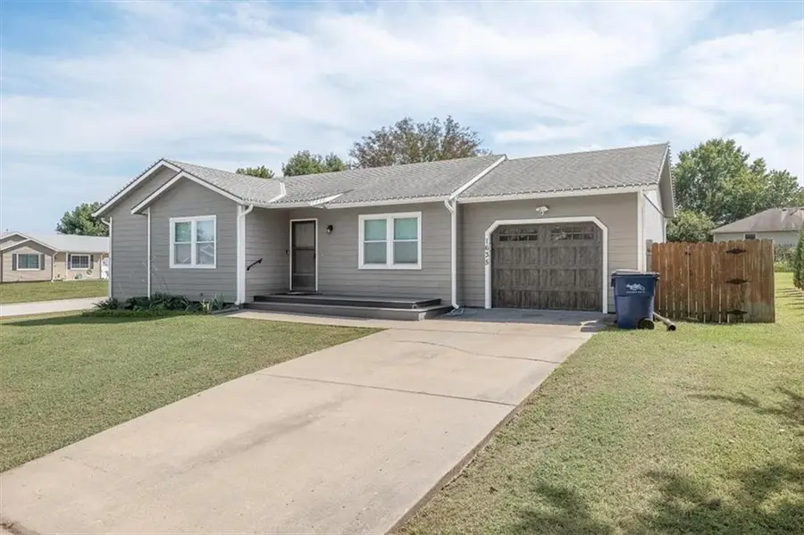 1635 Savage Street, Eudora, KS 66025 - #2