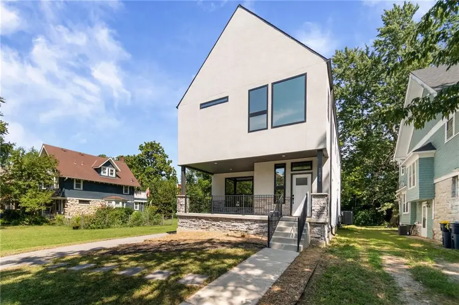 2829 Harrison Street, Kansas City, MO 64109 - #3