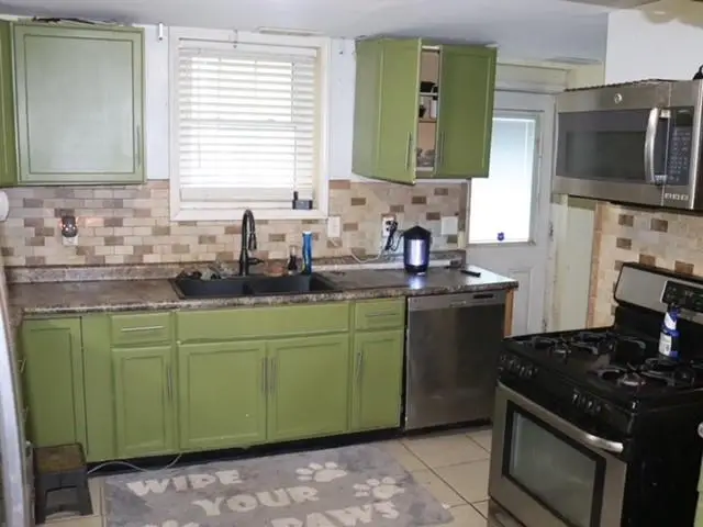 9625 Wallace Avenue, Kansas City, MO 64134 - #3