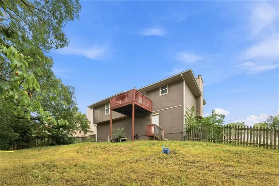 5409 N Poe Avenue, Kansas City, MO 64119 - #3
