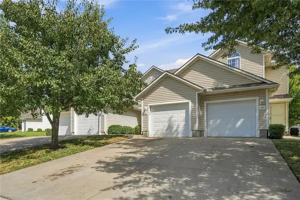 1315 SE Broadway Circle, Lee's Summit, MO 64081