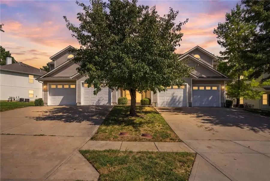 1315 SE Broadway Circle, Lees Summit, MO 64081 - #2