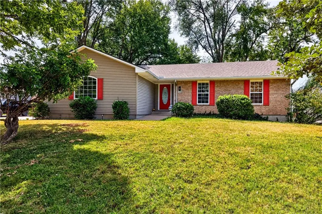 105 W South Street, Spring Hill, KS 66083 - #1