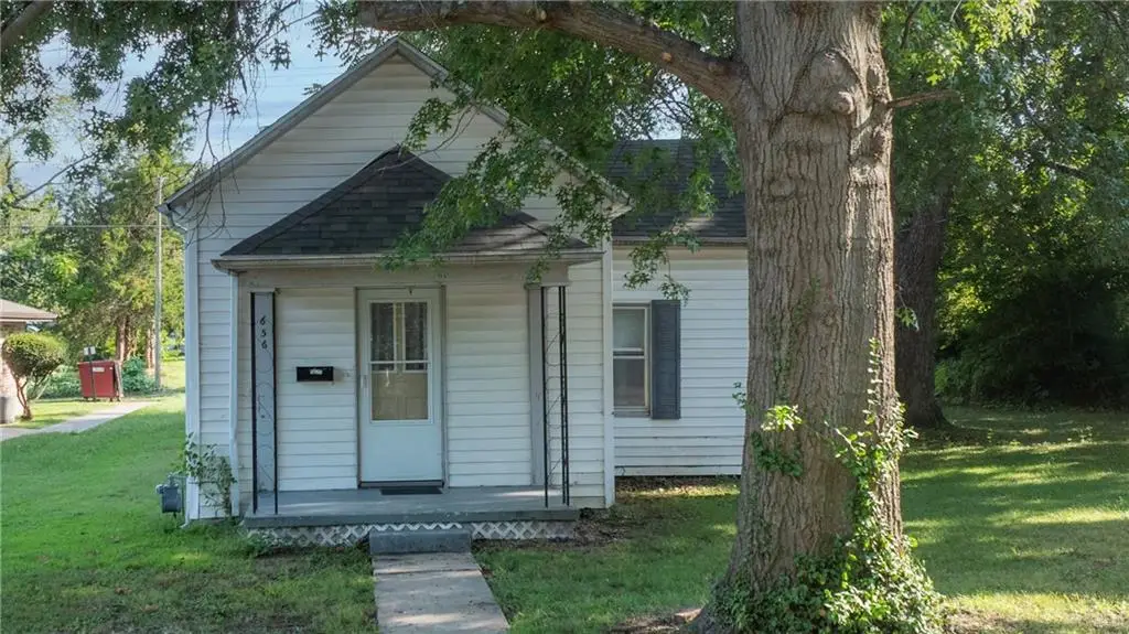 656 E 12th Street, Sedalia, MO 65301 - #1