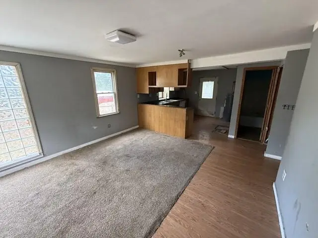 3035 Donnelly Avenue, Kansas City, MO 64129 - #3