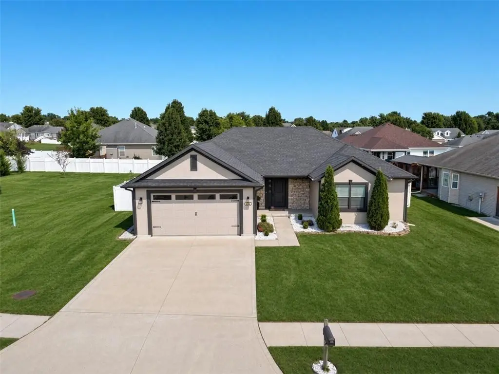 504 Katy Circle, Sedalia, MO 65301 - #1