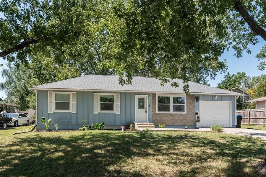 3431 Se Michigan Avenue, Topeka, KS 66605 - #2