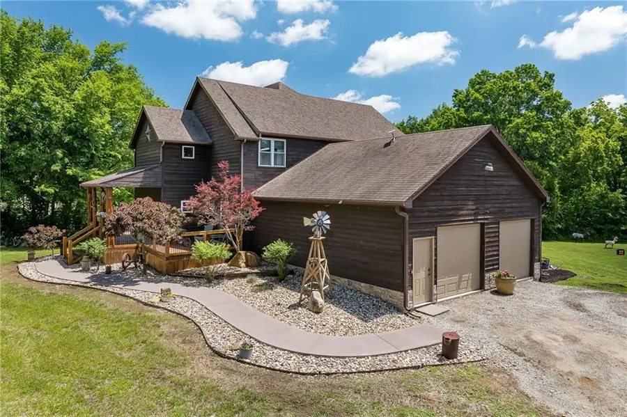6280 NW Sale Barn Road, Cameron, MO 64429 - #3