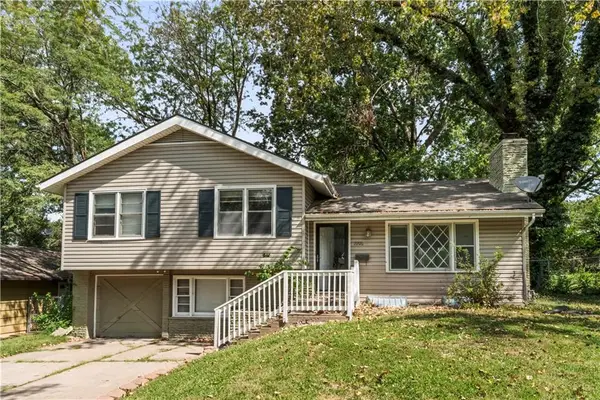 5906 E 97th Street, Kansas City, MO 64134