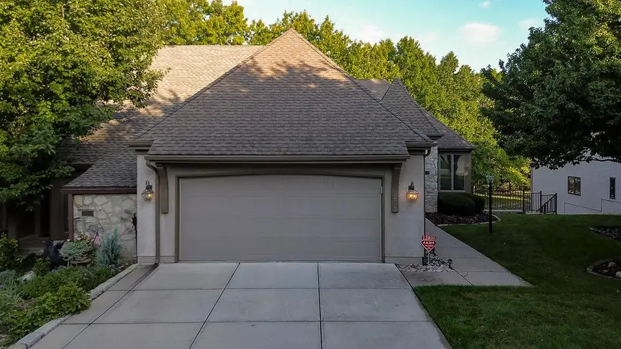 12805 Cedar Street, Leawood, KS 66209 - #3