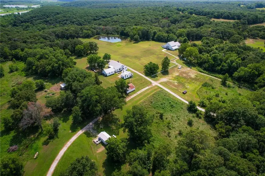 2105 NE 315 Pvt Road, Osceola, MO 64776 - #2