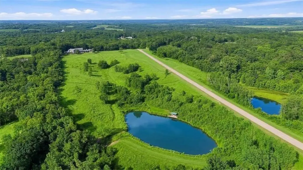 22350 Grass Pad Road, Platte City, MO 64079 - #1