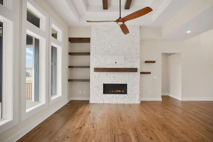 17521 Manor Street, Overland Park, KS 66085 - #2