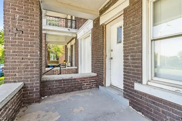 305 Bellefontaine Avenue, Kansas City, MO 64124