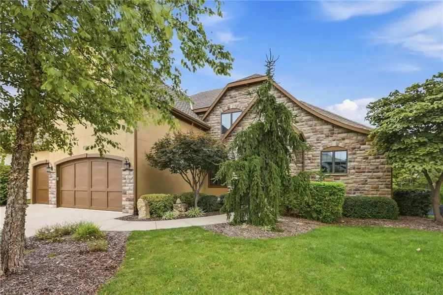 16250 Canterbury Road, Overland Park, KS 66085 - #2