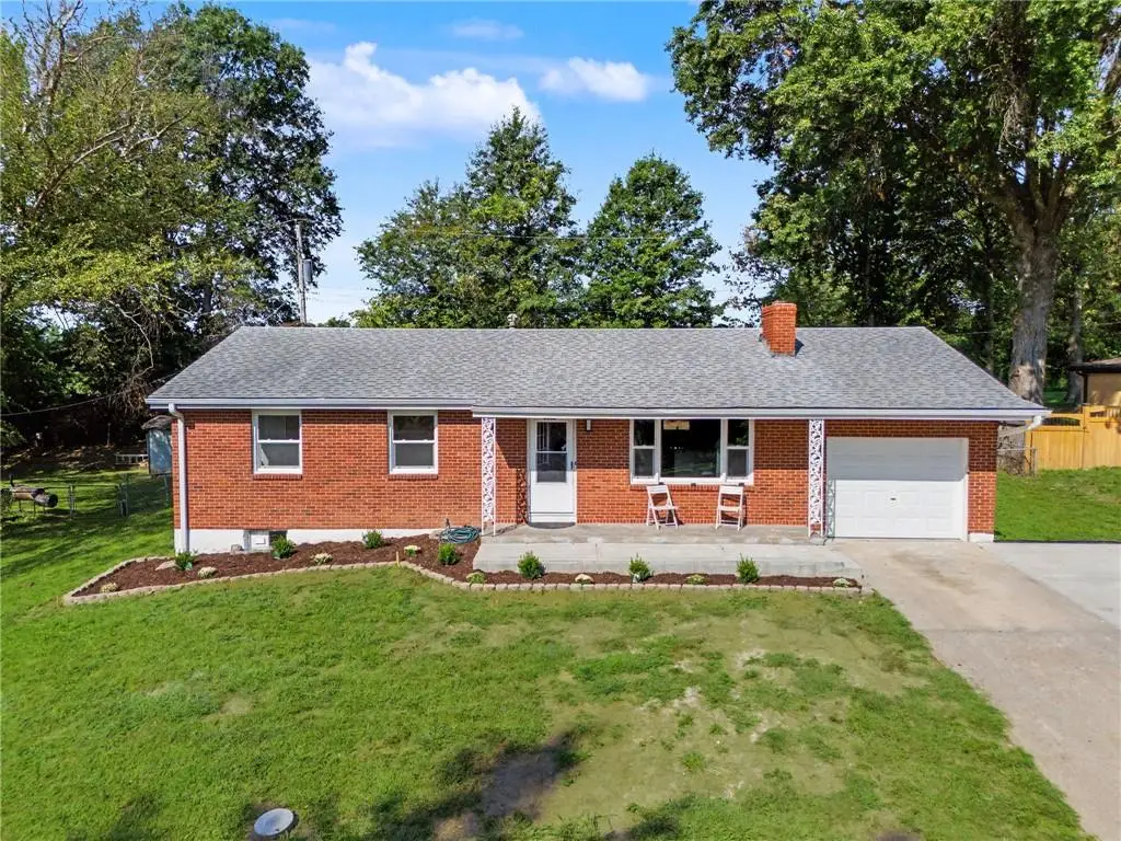 6732 N Madison Avenue, Kansas City, MO 64118 - #1