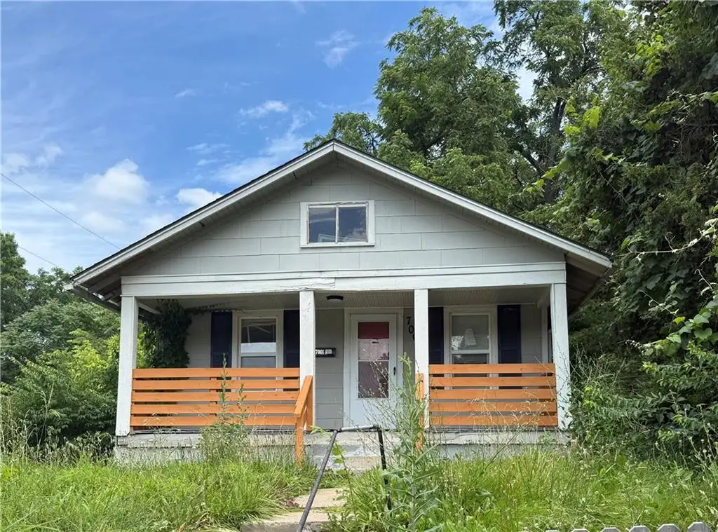 7001 S Benton Avenue, Kansas City, MO 64132 - #1