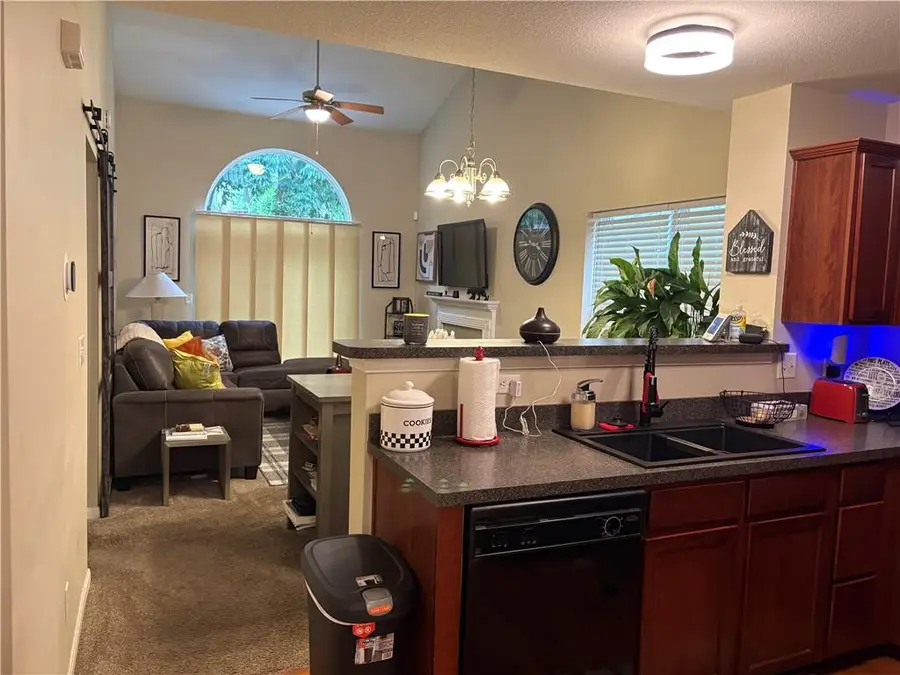 3628 NW 84th Terrace, Kansas City, MO 64154 - #3
