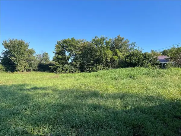 1143 NW 250th Road, Holden, MO 64040