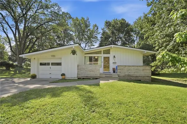 2301 60th Terrace, Gladstone, MO 64118