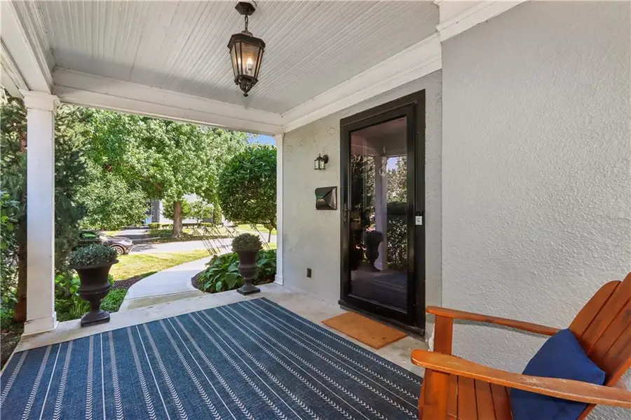 635 Greenway Terrace, Kansas City, MO 64113 - #3