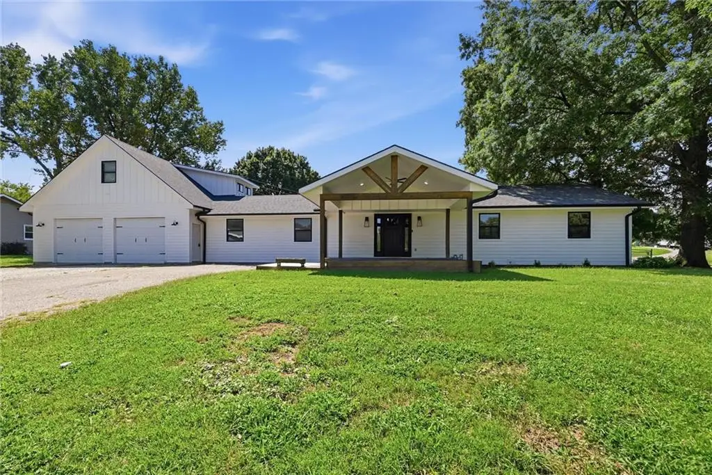 503 15th Street, Valley Falls, KS 66088 - #1