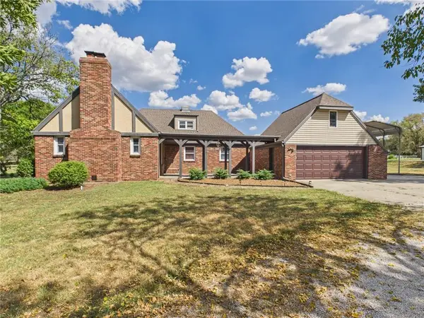 915 215th Street, Fort Scott, KS 66701