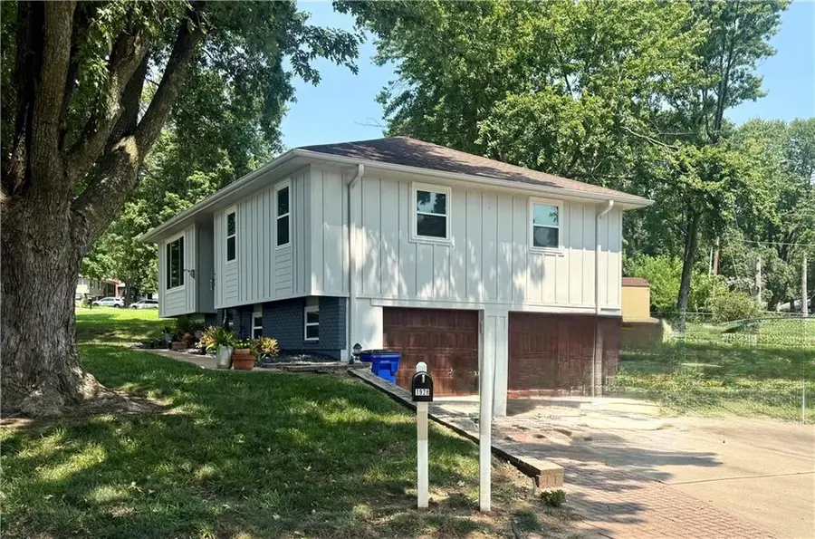 1928 SW 5th Street, Blue Springs, MO 64014 - #2