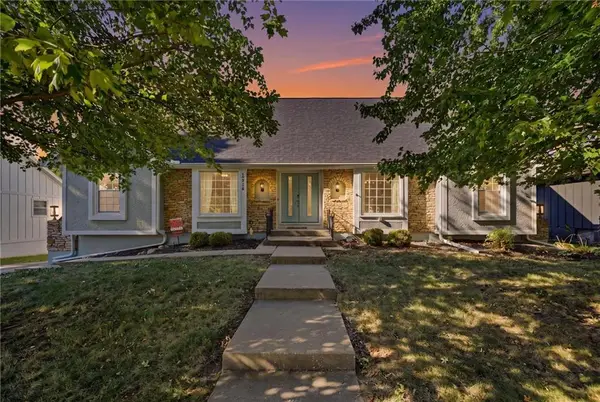 12716 W 57th Terrace, Shawnee, KS 66216