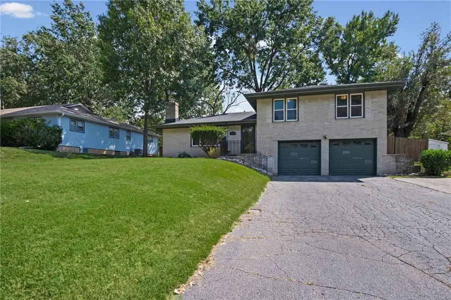 7139 Lafayette Avenue, Kansas City, KS 66109 - #2