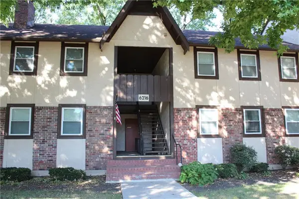 6216 Robinson Street #3, Overland Park, KS 66202