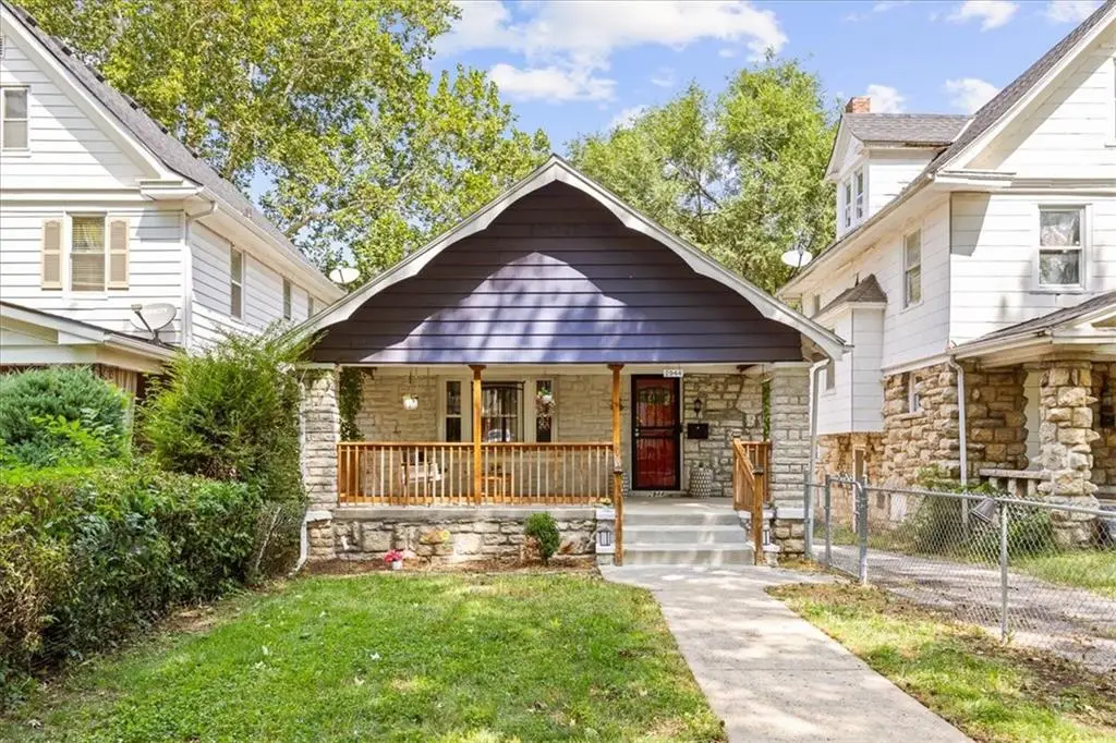 2944 Lockridge Avenue, Kansas City, MO 64129 - #1