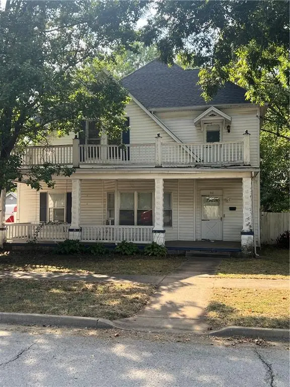 312 S Adams Street, Nevada, MO 64772 - #2
