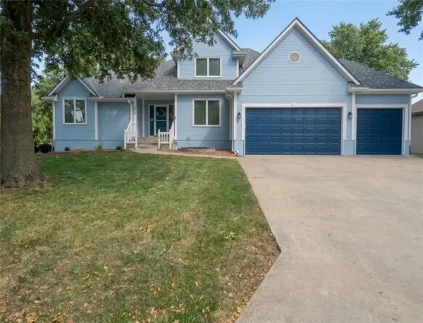 910 Sweet Cherry Place, Belton, MO 64012