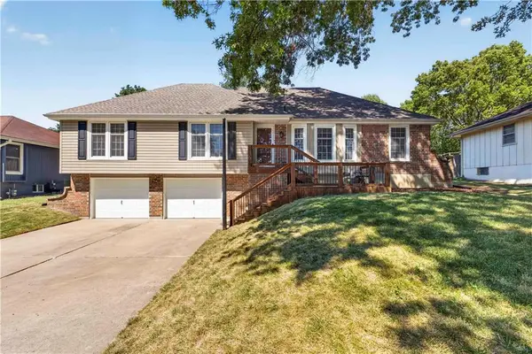 12008 E 54th Street, Kansas City, MO 64133