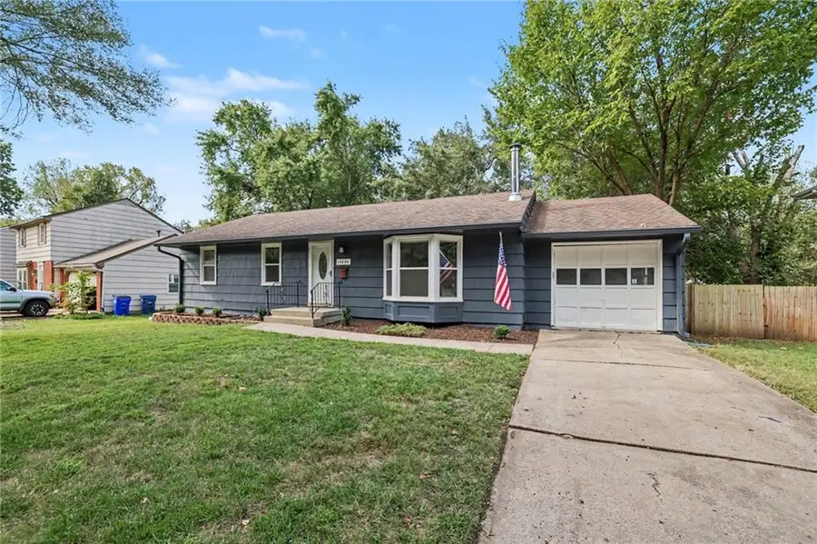 13254 Park Hills Drive, Grandview, MO 64030 - #3