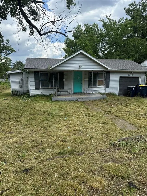 8019 Michigan Avenue, Kansas City, MO 64132