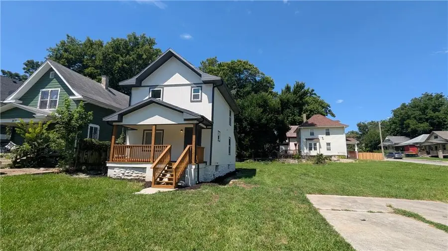 2628 College Avenue, Kansas City, MO 64127 - #2