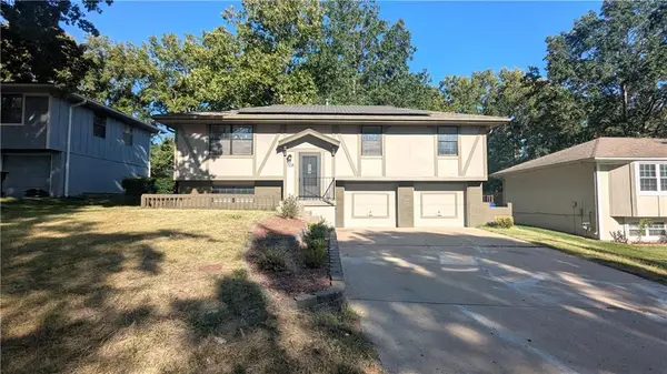 1108 NE 10th Street, Blue Springs, MO 64014