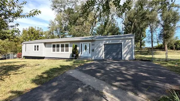 2201 NW Vesper Street, Blue Springs, MO 64015