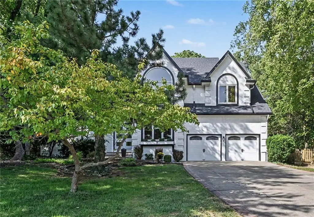 8225 NW Weatherby Drive, Weatherby Lake, MO 64152 - #1