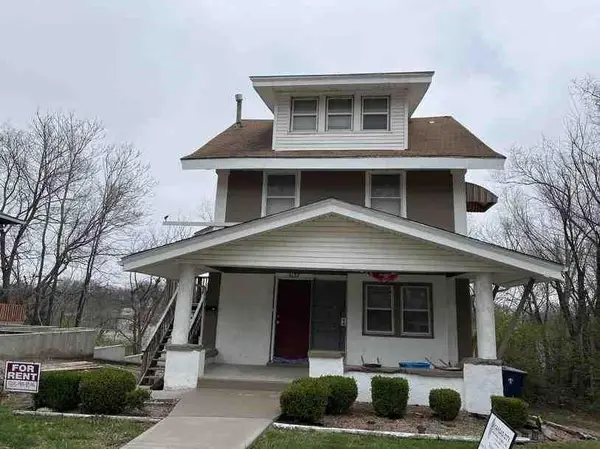 4137 Virginia Avenue, Kansas City, MO 64110