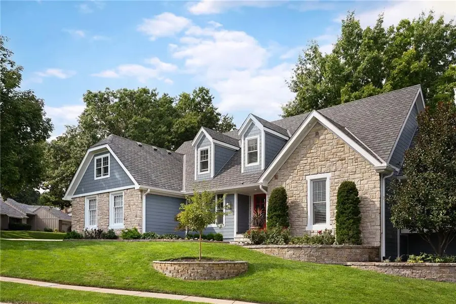 10600 W 108th Terrace, Overland Park, KS 66210 - #2