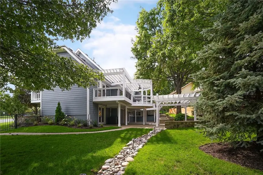 10600 W 108th Terrace, Overland Park, KS 66210 - #3