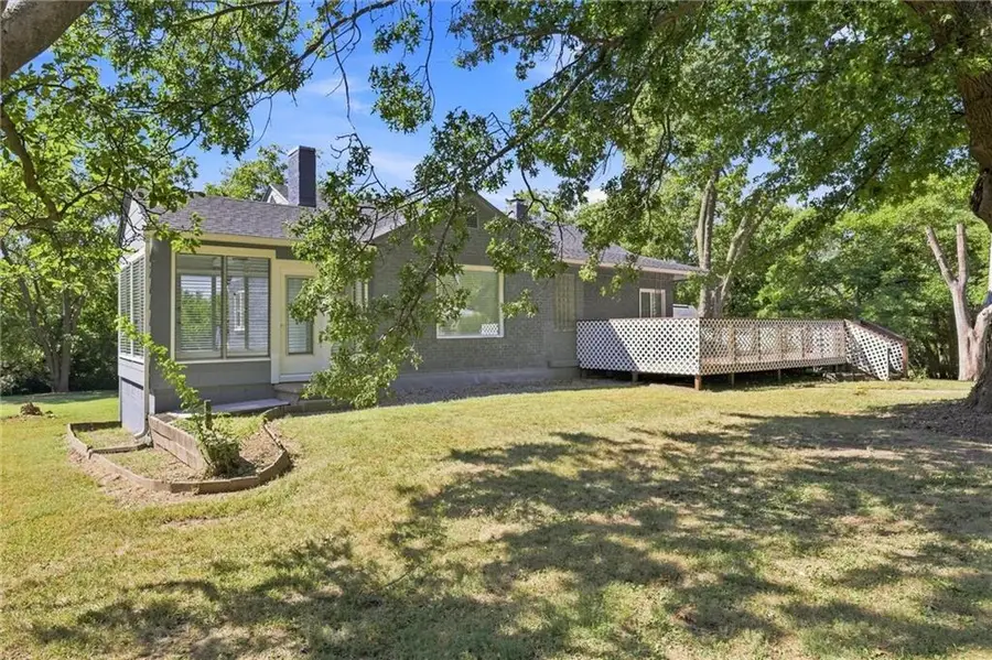 7203 E 102nd Street, Kansas City, MO 64134 - #2